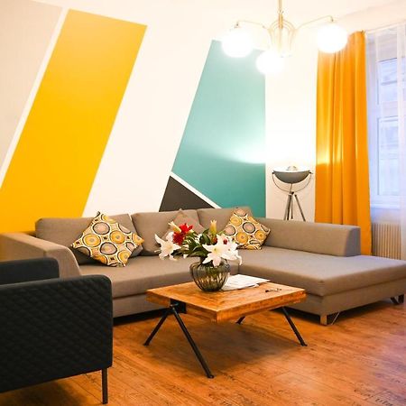 Modern Apartment Wiener Stadthalle 外观 照片