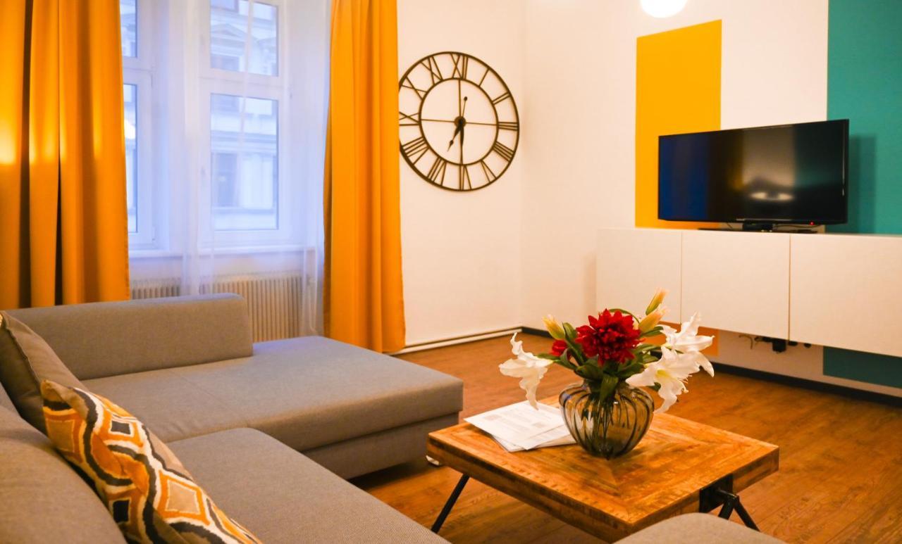 Modern Apartment Wiener Stadthalle 外观 照片